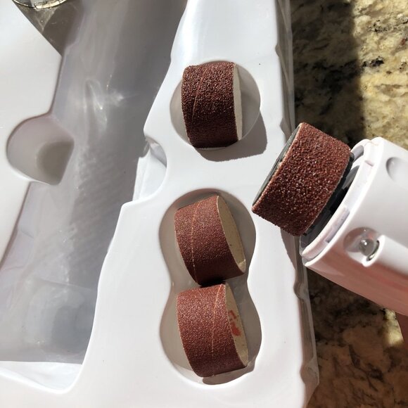 Bell + Howell PawPerfect Pet Nail Groomer Gentle Painless 3 Grooming Rollers CN - Picture 5 of 8